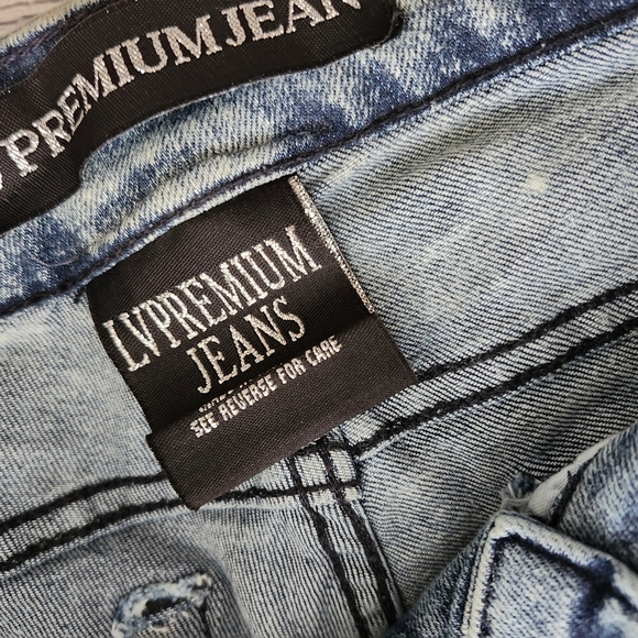 Skinny Fit Distressed Blue Wash Denim Shorts - Picture 8 of 15